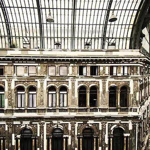 3* בית הארחה Domus Sibyllina, Galleria Umberto I